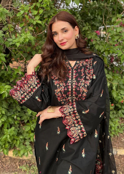 Parsa Embroidered - 3 Pieces - Black - Chaudhary Arts